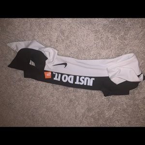 Nike headbands